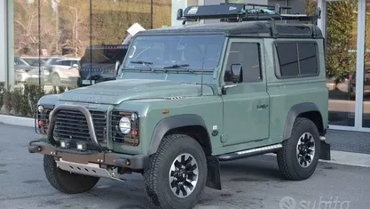 Usata Land Rover Defender S 122 CV (89 kW) 2008 Verde SUV