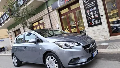 Usata Opel Corsa 90 CV (66 kW) 2017 Grigio Berlina