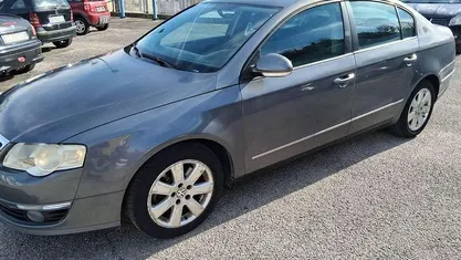 Grigio Usata 2006 VW Passat Highline Tre volumi | 1790 € (Super prezzo)