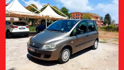 Usata Fiat Multipla 120 CV (88 kW) 2007 Grigio Monovolume