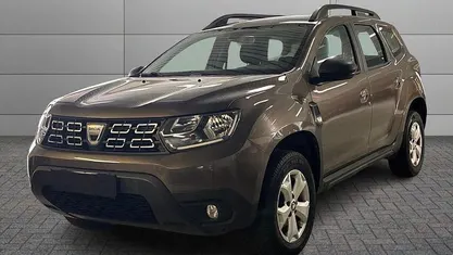 Usata Dacia Duster Comfort 114 CV (83 kW) 2018 Oro SUV