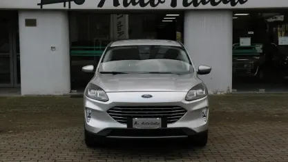 Usata Ford Kuga Titanium 120 CV (88 kW) 2020 Grigio SUV