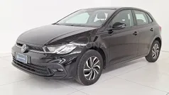 Nero perla Usata 2024 VW Polo Life Tre volumi | 18.800 € (Ottimo prezzo)