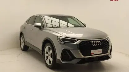 Usata Audi Q3 Sportback Business Plus 150 CV (110 kW) 2023 Argento floret metallizzato SUV