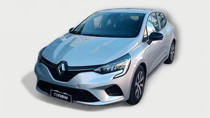 Grigio chiaro Usata 2023 Renault Clio V Equilibre Tre volumi | 13.300 € (Ottimo prezzo)