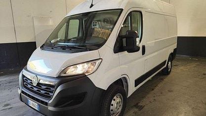 Begagnad Opel Movano S 120 HK (88 kW) 2022 Vit Van
