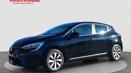 Nero Usata 2023 Renault Clio V Equilibre Tre volumi | 12.500 € (Ottimo prezzo)