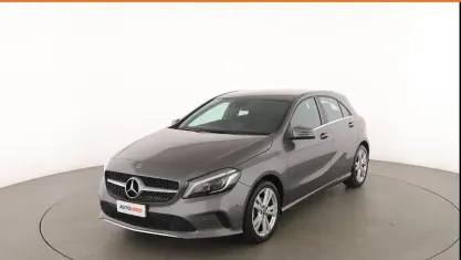Begagnad Mercedes A160 90 HK (66 kW) 2017 Grå Sedan