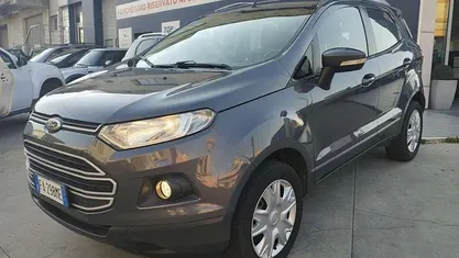 Grigio Usata 2015 Ford Ecosport Business Edition SUV | 7900 € (Buon prezzo)