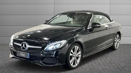 Usata 2018 Mercedes 220 Cabrio | 18.500 €