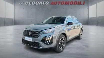 Usata Peugeot 2008 Allure 131 CV (96 kW) 2024 Grigio SUV