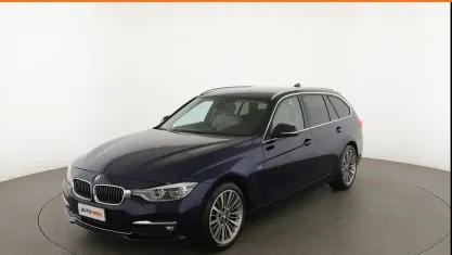 Begagnad BMW 325 Luxury Line 224 HK (164 kW) 2017 Blå Sedan