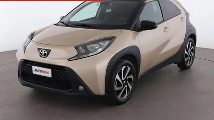 Usata 2024 Toyota Aygo X Trend SUV | 16.699 € (Buon prezzo)