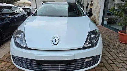 Usata Renault Laguna Coupé 150 CV (110 kW) 2013 Bianco Coupé