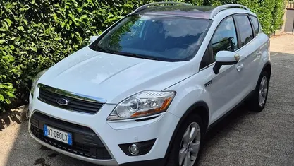 Bianco Usata 2009 Ford Kuga Titanium SUV | 5500 € (Buon prezzo)