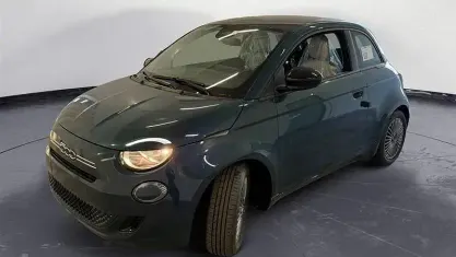 Nuova Fiat 500 Icon 65 CV (47 kW) 2026 Verde Berlina