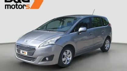 Usata Peugeot 5008 Active 115 CV (84 kW) 2015 Grigio Monovolume