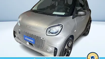 Argento metallizzato Usata 2021 Smart ForTwo Electric Drive Passion Tre volumi | 12.600 € (Buon prezzo)