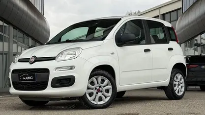 Usata Fiat Panda Easy 84 CV (61 kW) 2014 Berlina