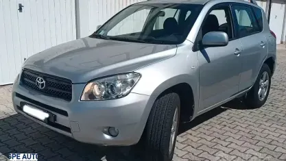 Usata Toyota RAV4 Luxury 136 CV (100 kW) 2006 Grigio SUV