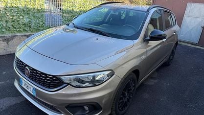 Usata Fiat Tipo Business 120 CV (88 kW) 2017 Marrone Station wagon
