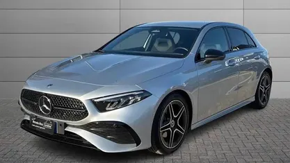 Usata Mercedes A180 Advanced Plus 116 CV (85 kW) 2025 Grigio Berlina