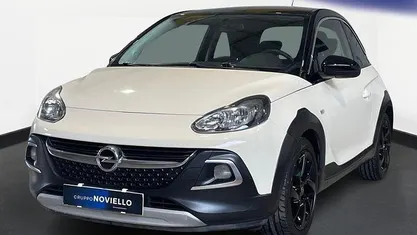 Usata Opel Adam Rocks 69 CV (50 kW) 2017 Bianco Utilitaria
