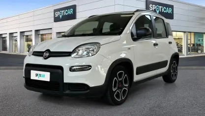 Usata Fiat Panda City Life 69 CV (50 kW) 2022 Bianco Utilitaria