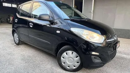 Nero Usata 2011 Hyundai i10 Comfort Due volumi | 4999 € (Buon prezzo)