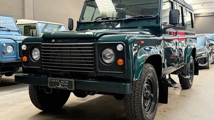 Usata Land Rover Defender 133 CV (97 kW) 1984 Verde scuro metallizzato SUV
