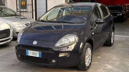 Usata Fiat Punto Lounge 69 CV (50 kW) 2014 Utilitaria
