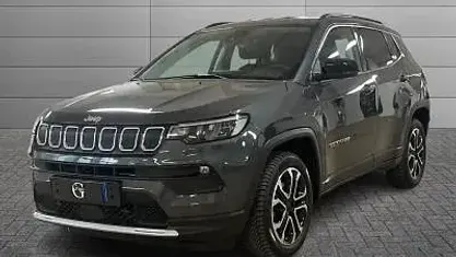 Usata Jeep Avenger Altitude 101 CV (74 kW) 2023 Antracite metallizat SUV