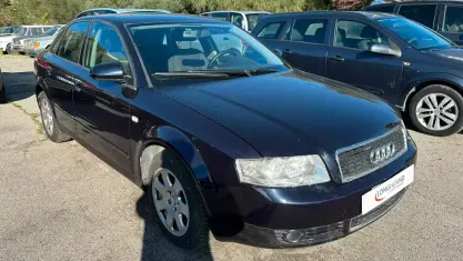Usata Audi A4 140 CV (102 kW) 2005 Blu Berlina