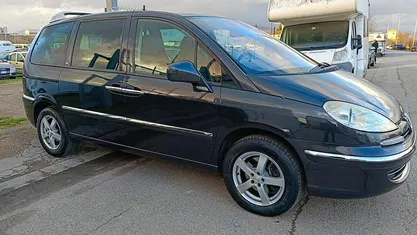 Usata Peugeot 807 163 CV (119 kW) 2012 Grigio Monovolume