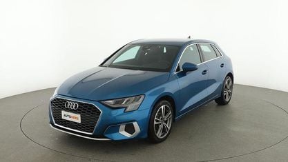 Käytetty Audi A3 Sportback e-tron Advanced 110 HP (80 kW) 2021 Sininen Viistoperä