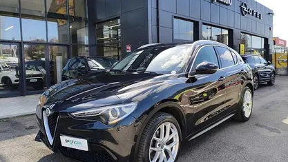 Usata Alfa Romeo Stelvio 280 CV (205 kW) 2017 Nero SUV