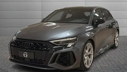 Usata Audi RS3 S-Line 400 CV (294 kW) 2024 Antracite metalizzat Berlina