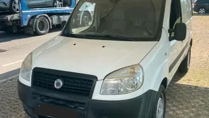 Usata Fiat Doblò 75 CV (55 kW) 2009 Bianco Monovolume