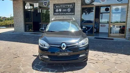Usata Renault Mégane GrandTour LIMITED 110 CV (80 kW) 2015 Nero Station wagon