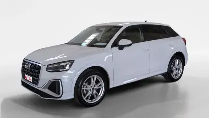Usata Audi Q2 S-Line 150 CV (110 kW) 2025 Bianco ghiaccio metallizzato SUV