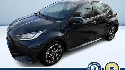 Nero metallizzato Usata 2022 Toyota Yaris Hybrid Trend Tre volumi | 15.100 € (Buon prezzo)