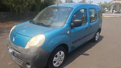 Usata Renault Kangoo Dynamique 116 CV (85 kW) 2008 Blu Monovolume