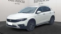 Bianco Usata 2022 Fiat Tipo Cross Due volumi | 14.500 € (Buon prezzo)