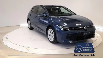 Usata VW Golf VIII Edition 150 CV (110 kW) 2025 Blu Berlina