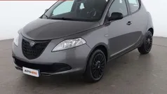 Grigio Usata 2015 Lancia Ypsilon Due volumi | 7599 € (Buon prezzo)