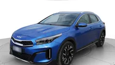 Blu chiaro met Usata 2023 Kia XCeed SUV | 18.900 € (Buon prezzo)