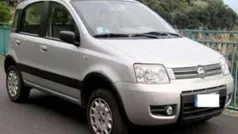 Argento Usata 2008 Fiat Panda 4x4 Climbing Due volumi | 6200 € (Buon prezzo)