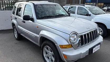 Usata Jeep Cherokee Limited 163 CV (119 kW) 2005 SUV
