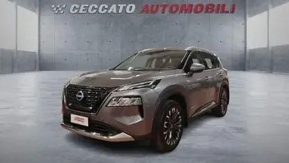 Usata Nissan X-Trail Pack 204 CV (150 kW) 2025 Beige SUV