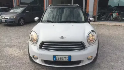 Usata Mini Cooper Countryman 111 CV (81 kW) 2013 Bianco SUV